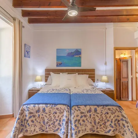 Charming In Esporlas Casa de Férias Esporles
